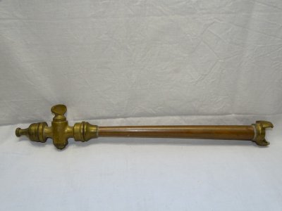 - BELLE ANCIENNE LANCE A INCENDIE POMPIERS CUIVRE et LAITON  COLLECTION    D