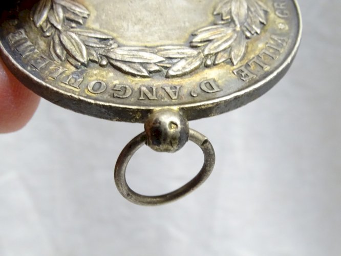 -BELLE ANCIENNE MEDAILLE ARGENT MASSIF CONCOURS MUSICAL ANGOULEME 1893
