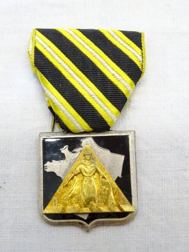 -BELLE ANCIENNE MEDAILLE Française de la PROTECTION CIVILE