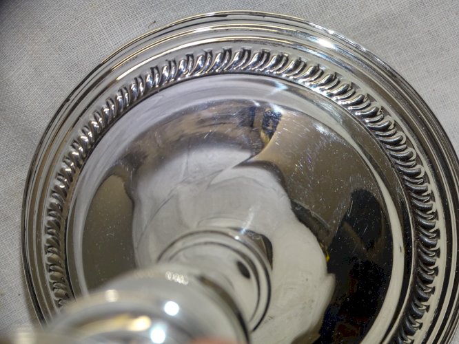-BELLE ANCIENNE PAIRE de BOUGEOIRS  ARGENT Fourré STERLING  déco TABLE