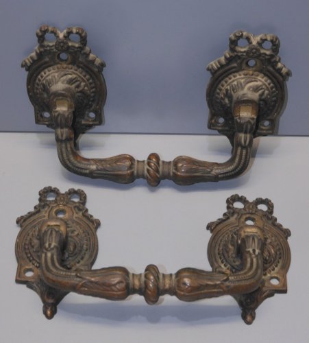 -BELLE ANCIENNE PAIRE DE POIGNEES L. PINET BRONZE Patiné STYLE LOUIS XVI    D
