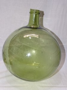 -BELLE ANCIENNE PETITE DAME JEANNE VERRE SOUFFLE VERT PÂLE COLLECTION DECO    D