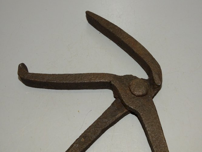 -BELLE ANCIENNE PINCE DE FORGERON FER FORGE COLLECTION OUTIL ANCIEN   D