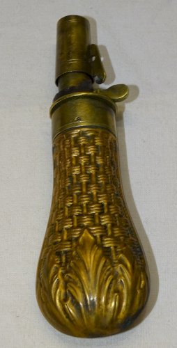 -BELLE ANCIENNE POIRE en CUIVRE AVEC DOSEUR COLLECTION DECO VITRINE CHASSE   D