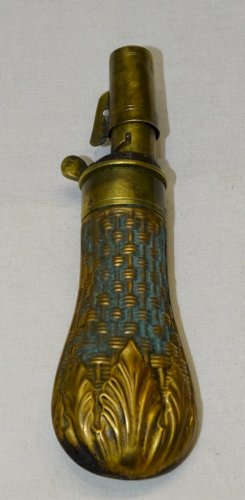 -BELLE ANCIENNE POIRE en CUIVRE AVEC DOSEUR COLLECTION DECO VITRINE CHASSE   D