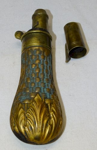 -BELLE ANCIENNE POIRE en CUIVRE AVEC DOSEUR COLLECTION DECO VITRINE CHASSE   D