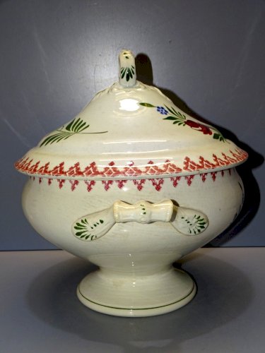 -BELLE ANCIENNE SOUPIERE CERAMIQUE CERANORD ST AMAND DECO TABLE VITRINE    D