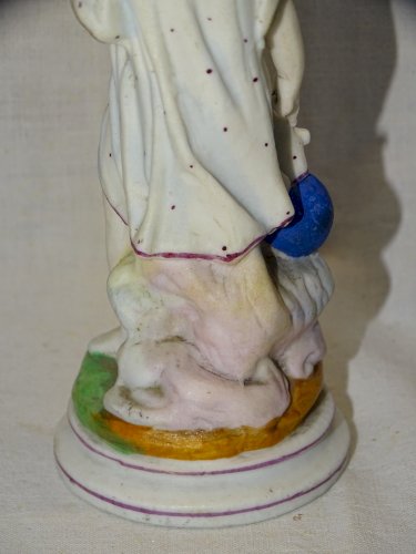 -BELLE ANCIENNE  STATUETTE BISCUIT PEINT ENFANT JESUS  RELIGION COLLECTION    D