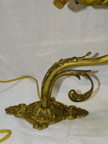 -BELLE APPLIQUE FLEUR ROSE EN VERRE COULEUR MARRON CLAIR MONTURE BRONZE/LAITON D