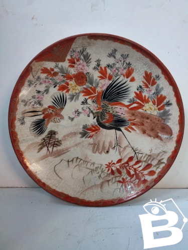 Belle assiette ancien japonaise du 19 eme siecle signé en bel etat