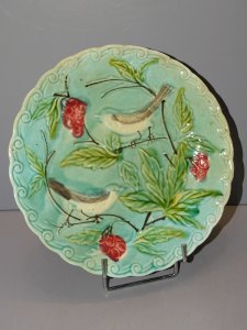 - BEAUTIFUL BARBOTINE PLATE 2 BIRDS ON FRUIT TREE BRANCHES early 20th century D