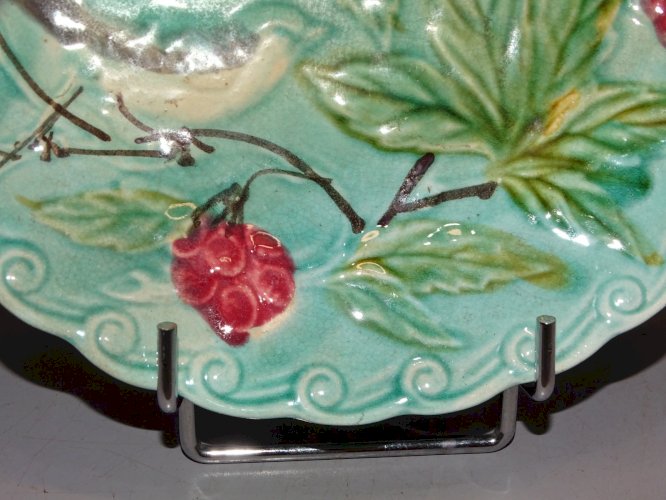 -BELLE ASSIETTE BARBOTINE 2 OISEAUX SUR BRANCHES ARBRES FRUITIERS début XXe   D