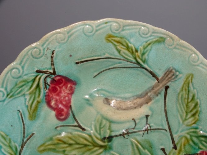 -BELLE ASSIETTE BARBOTINE 2 OISEAUX SUR BRANCHES ARBRES FRUITIERS début XXe   D