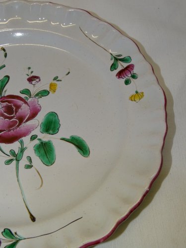 -BELLE ASSIETTE CERAMIQUE DES ISLETTES XVIIIe décor Main COLLECTION VITRINE   D