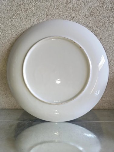 belle assiette en porcelaine asiatique decor floral et doiseaux en bon etat