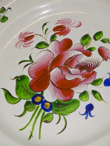 -BELLE ASSIETTE FAÏENCE DU NORD LUNEVILLE ou AUTRE  COLLECTION déco Vitrine   D
