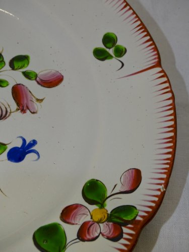 -BELLE ASSIETTE FAÏENCE DU NORD LUNEVILLE ou AUTRE  COLLECTION déco Vitrine   D