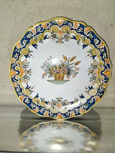 beautiful handmade plate decor desvres in good condition