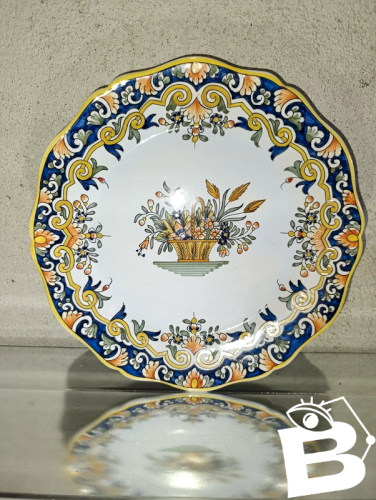 belle assiette fait main decor desvres en bon etat