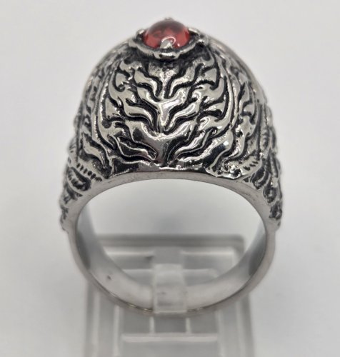 Belle bague, tête de mort / crane, en métal argenté ^