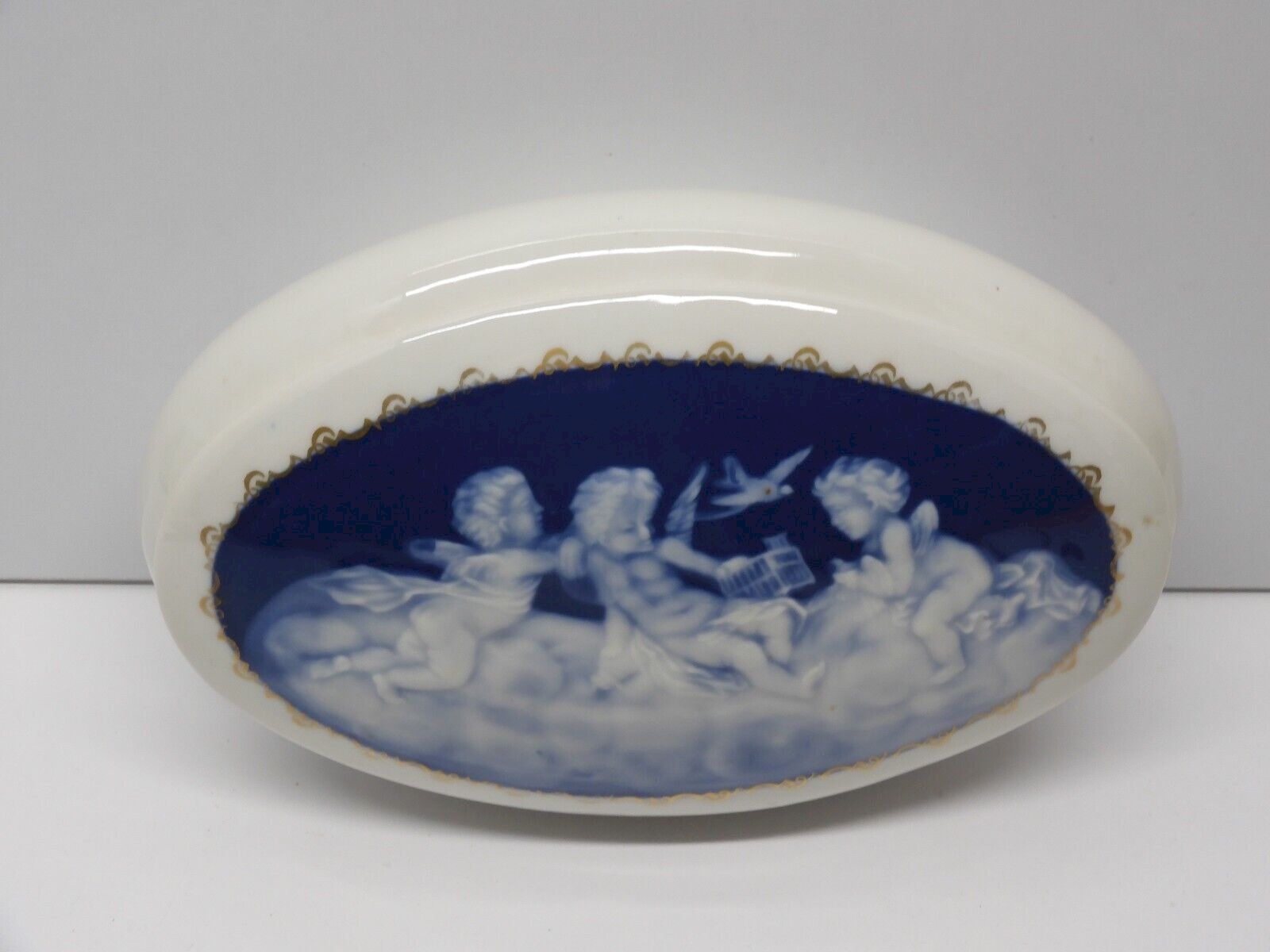 Service De Table Porcelaine Tharaud Blanc Et Or - Assiettes Sèvres - Occasion