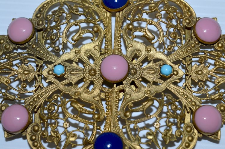 -BELLE BOUCLE de CEINTURE ART NOUVEAU en  LAITON doré  Perles émaillées Fin XIX