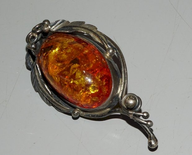 -BELLE BROCHE ARGENT Poinçon Minerve 1er Titre & AMBRE VERITABLE BIJOU ANCIEN  D