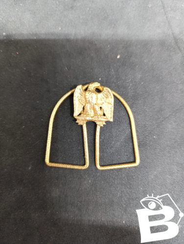 belle broche ou pince a decor daigle style empire en plaque or en bon etat