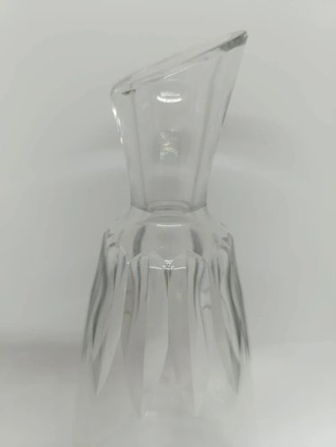 belle carafe en cristal de baccarat en bon etat