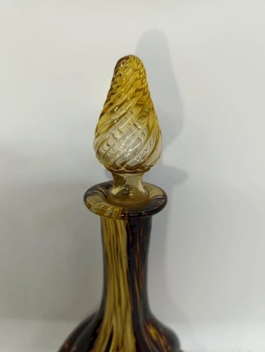belle carafe en verre bi couleur legras/clichy en bon etat