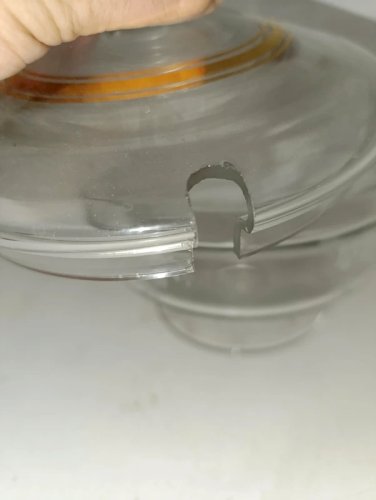 belle coupe avec couvercle en cristal à decir floral en bon etat