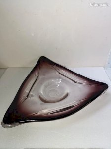 Belle coupe en verre à degrade violet sans doute dorigine nordique en bon etat