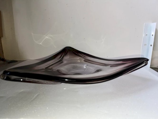 belle coupe en verre à degrade violet sans doute dorigine nordique en bon etat