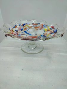 Belle coupe sur pied en verre de murano multicouleur en bon etat