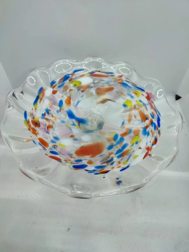 Belle coupe sur pied en verre de murano multicouleur en bon etat