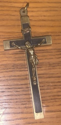 Belle croix pectorale en bronze et ébène XIXe