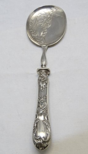 -BELLE CUILLERE A GLACE AVEC MANCHE ROCAILLE ARGENT FOURRE Poinçon Minerve    D