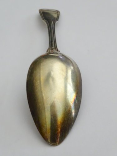 -BELLE CUILLERE ARGENT MODELE FILET poinçon Minerve TITRE 1 COLLECTION VITRINE D