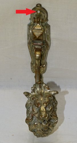 -BELLE EMBRASSE DE RIDEAU OU PATERE PORTE MANTEAU MURAL TETE de LION Argenté   D
