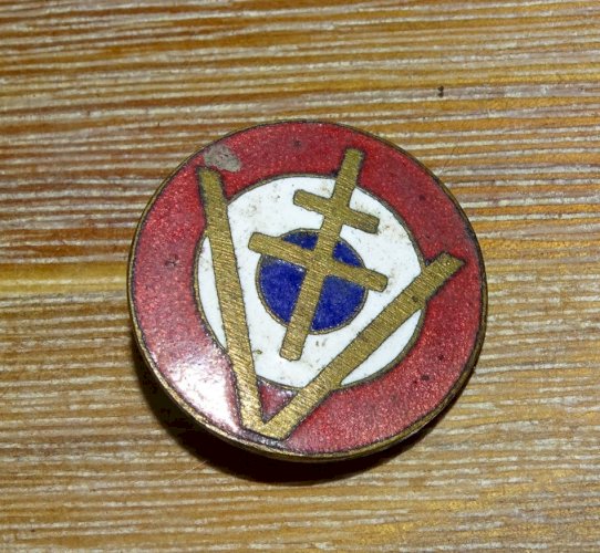 -BELLE EPINGLETTE EMAILLEE CROIX DE LORRAINE LIBERATION COLLECTION VITRINE     D