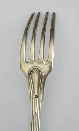 -BELLE FOURCHETTE ARGENT MODELE FILET poinçon Minerve TITRE 1 COLLECTION    D