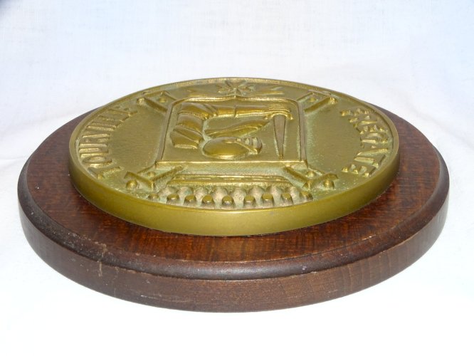 -BELLE GRANDE ANCIENNE TAPE DE BOUCHE BRONZE FREGATE TOURVILLE FIA COLLECTION  D