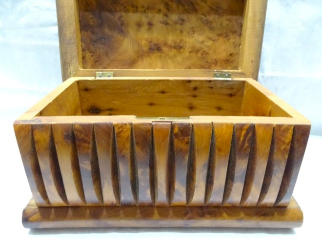 -BELLE GRANDE BOITE FAUX LIVRE A SYSTEME COFFRET A SECRET pour BIJOUX ou AUTRE D