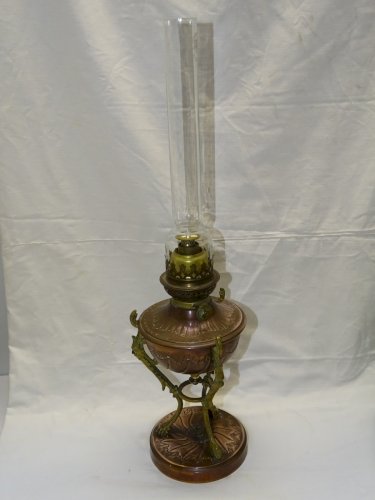 -BELLE LAMPE A PETROLE NAPOLEON III NIII EN CUIVRE et BRONZE VERRE ANCIEN   D