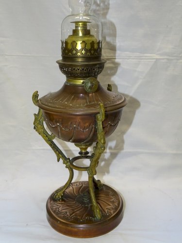 -BELLE LAMPE A PETROLE NAPOLEON III NIII EN CUIVRE et BRONZE VERRE ANCIEN   D