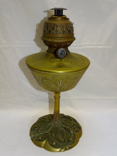 -BELLE LAMPE A PETROLE SIGNEE G LELEU ART NOUVEAU LAITON ET BRONZE