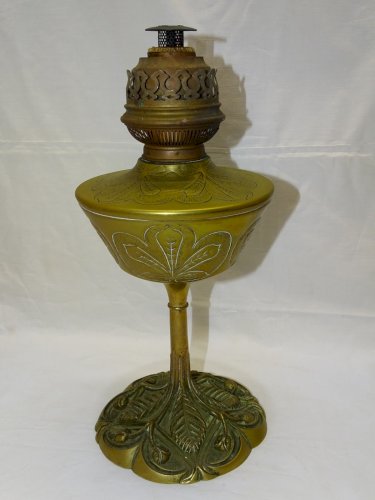 -BELLE LAMPE A PETROLE SIGNEE G LELEU ART NOUVEAU LAITON ET BRONZE