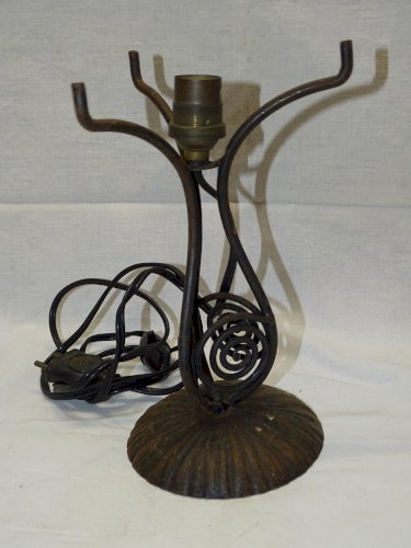-BELLE LAMPE à POSER ART DECO Fer Forgé  JUS de GRENIER LAMPE d'APPOINT     D
