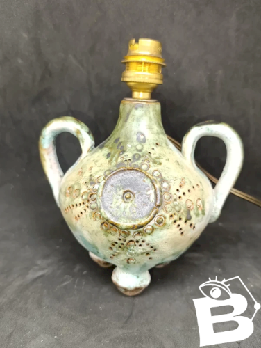 belle lampe decor floral attribue a francoise Chedeville en bon etat