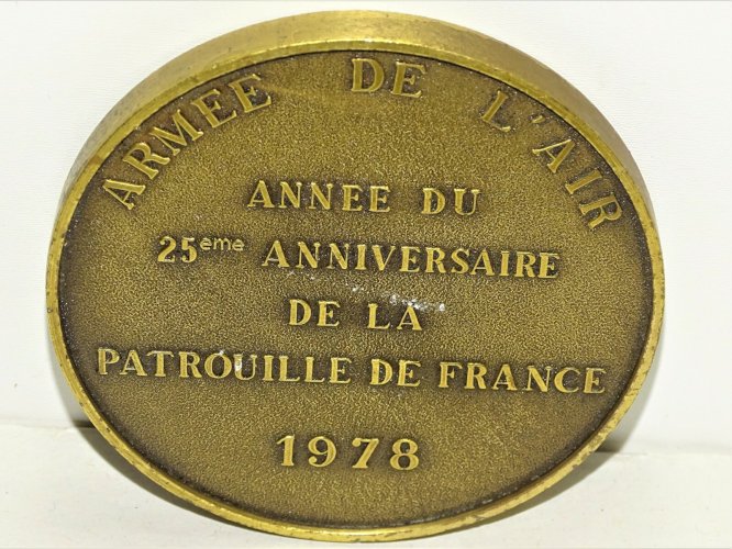 -BELLE MEDAILLE BRONZE PATROUILLE DE FRANCE 25e ANNIVERSAIRE 1953/1978 vitrine